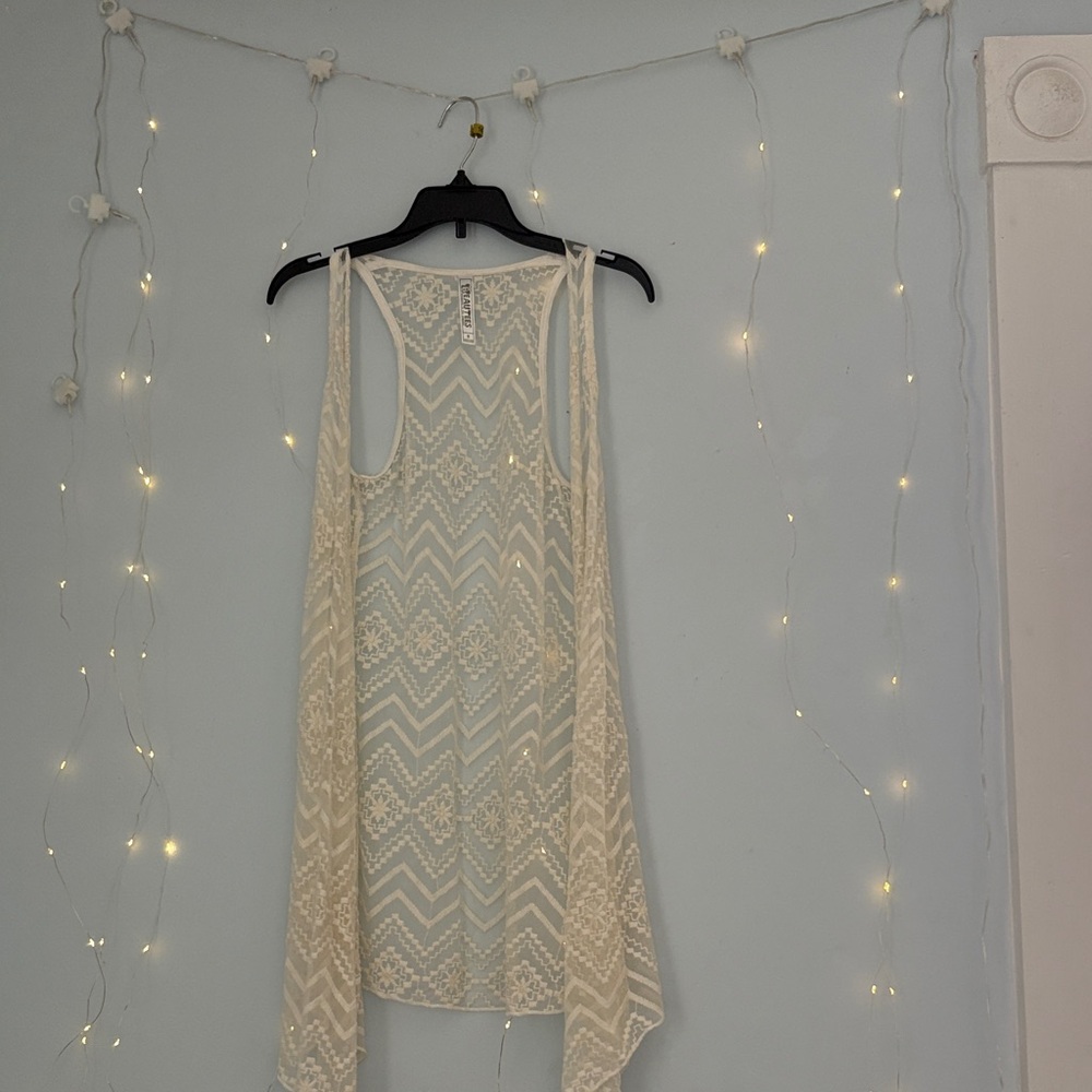Beautees Cream Lace Overlay